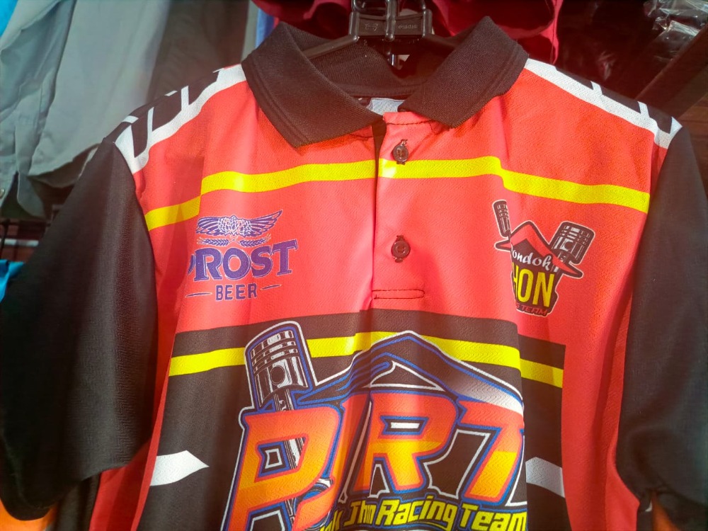 jersey kerah