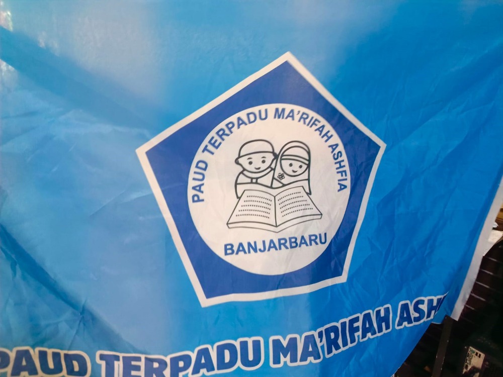Bendera Full Color