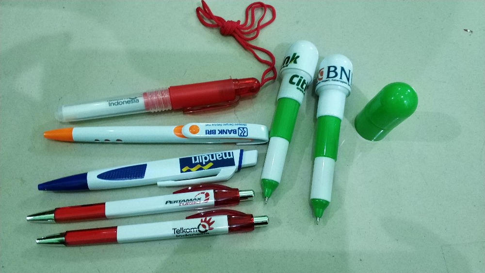 pulpen print uv keren