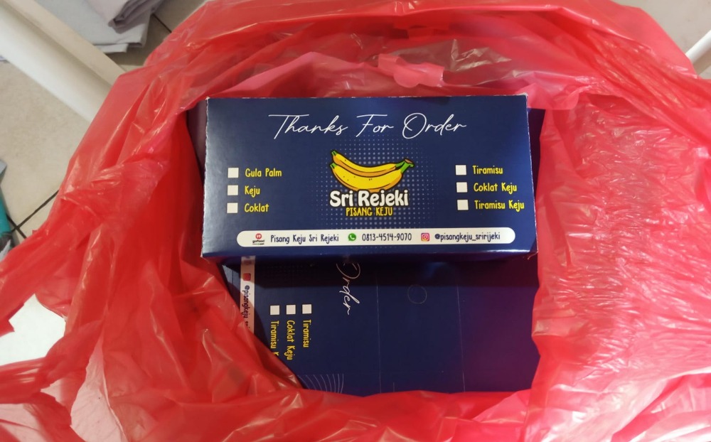 box makan kustom